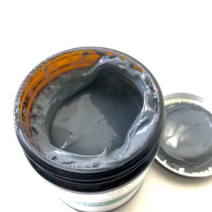 iHerbブライトニング・チャコールマスク